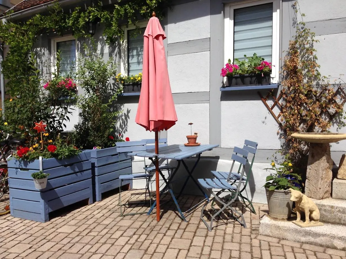 Apartment Ferienwohnung Frank und Froh Uffenheim